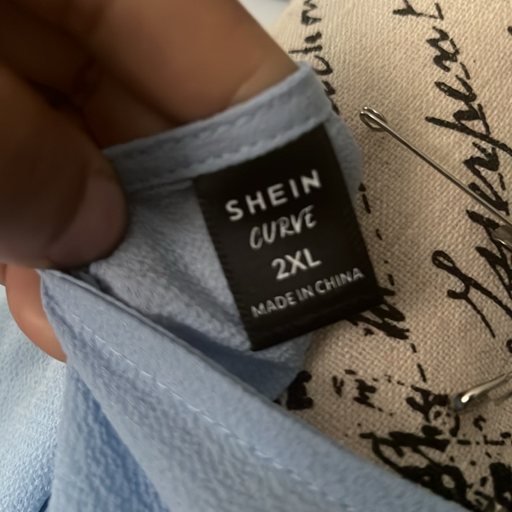 SHEIN WOMENS BLOUSE - Picture 4 of 4